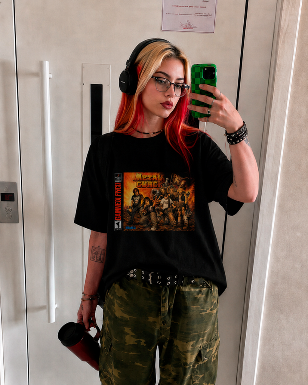 Camiseta Preta Metal Core Arcade de Guerra