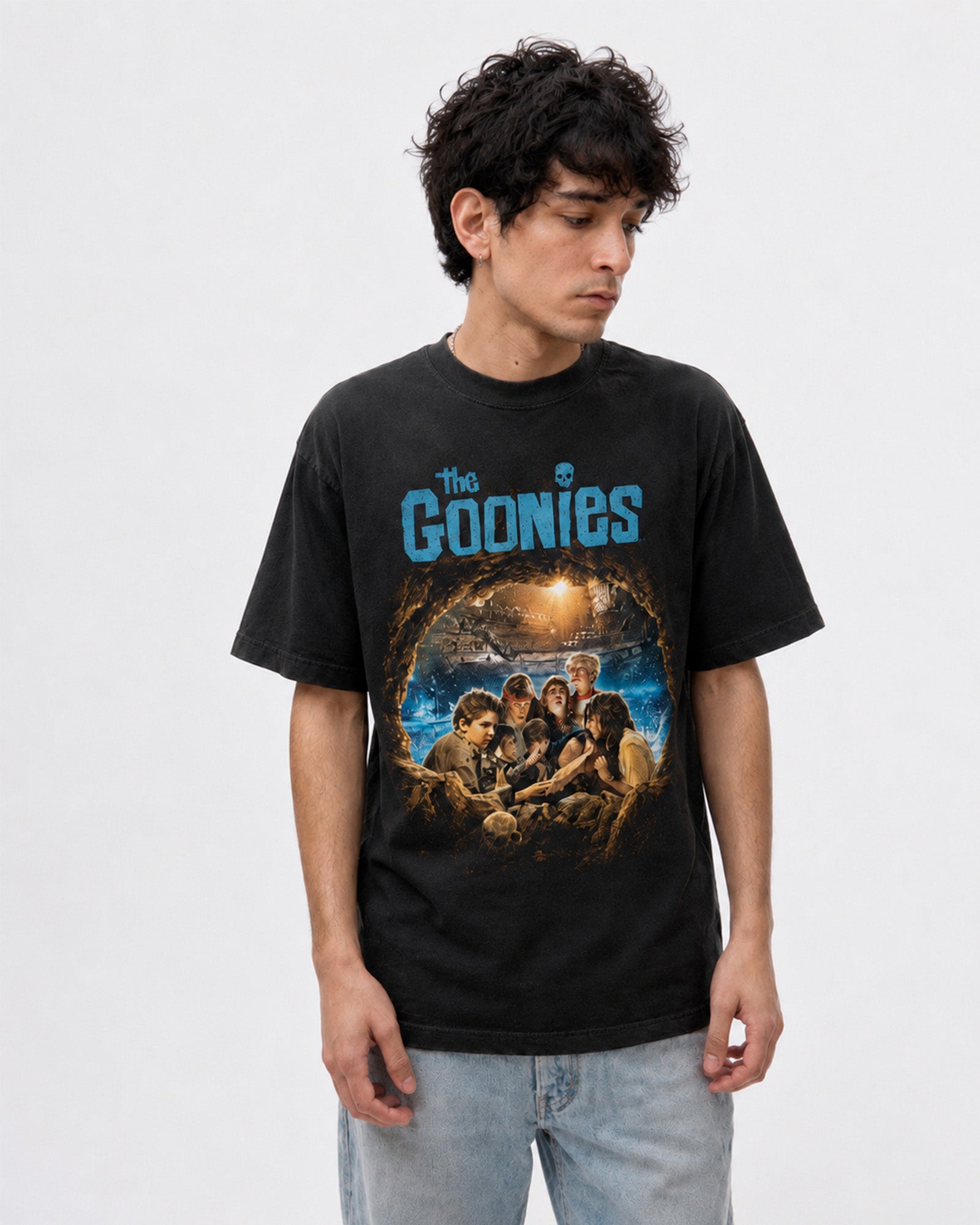 Camiseta Preta The Goonies Treasure Hunt Edition