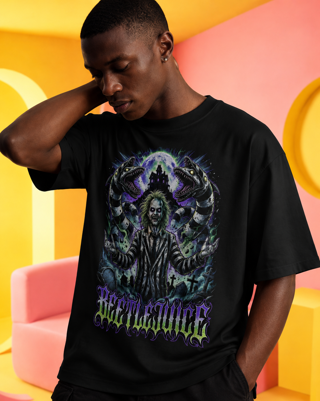 Camiseta Preta Beetlejuice Graveyard Madness