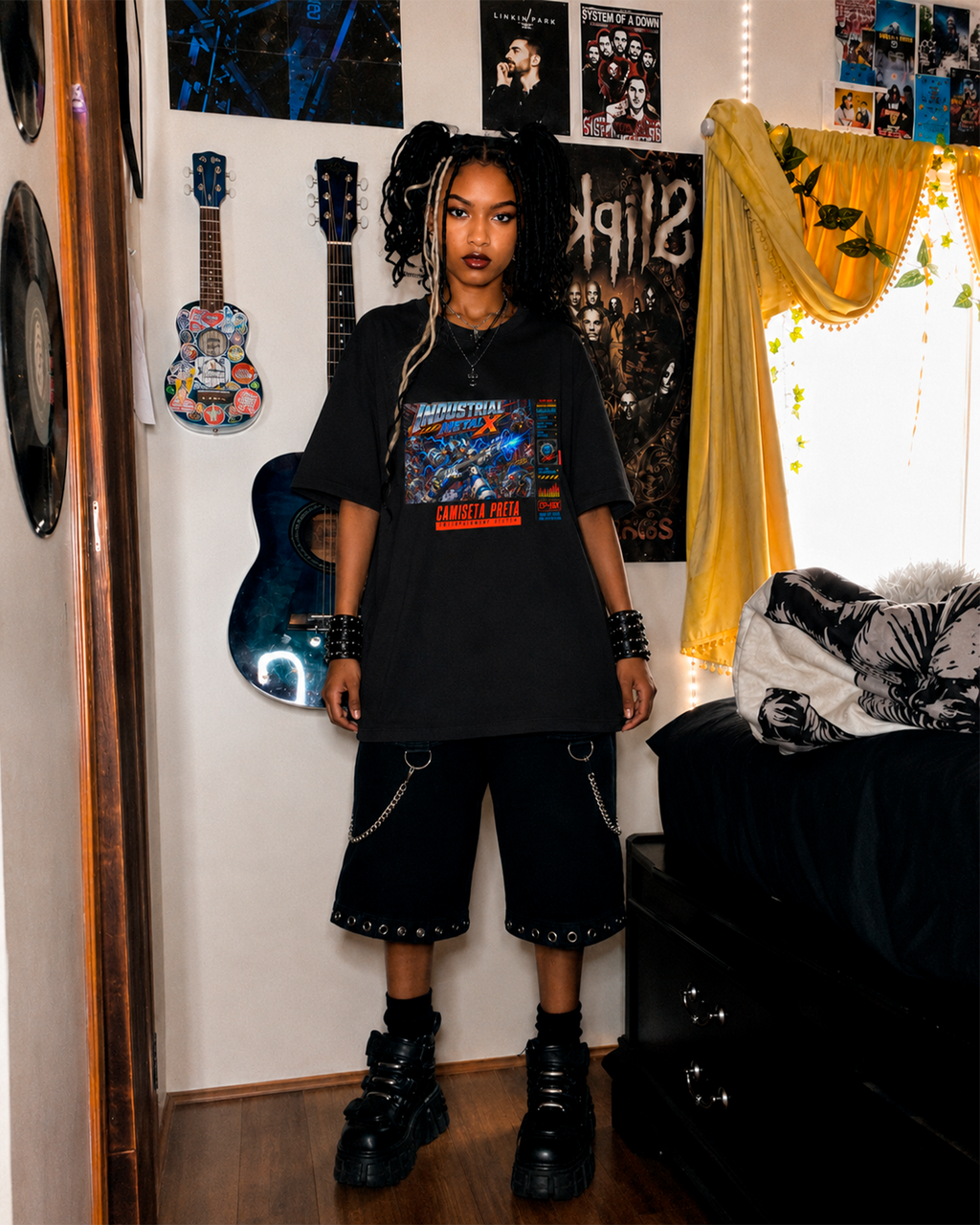 Camiseta Preta Industrial Metal X 16-Bit Fury