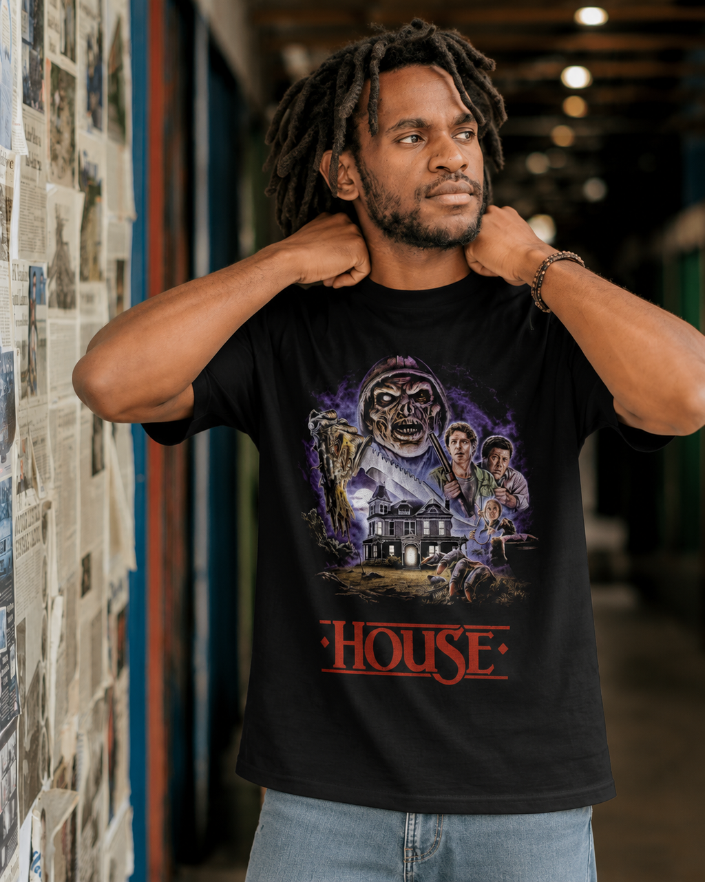 Camiseta Preta House Horror Classic 1985