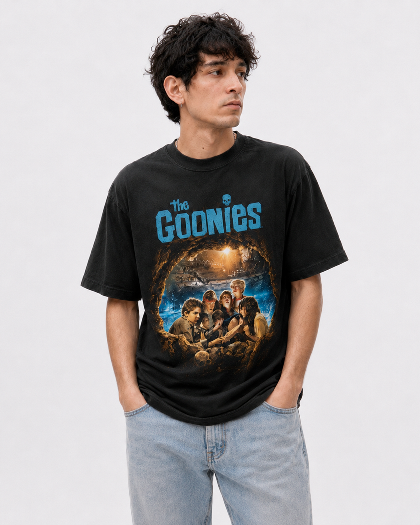 Camiseta Preta The Goonies Treasure Hunt Edition