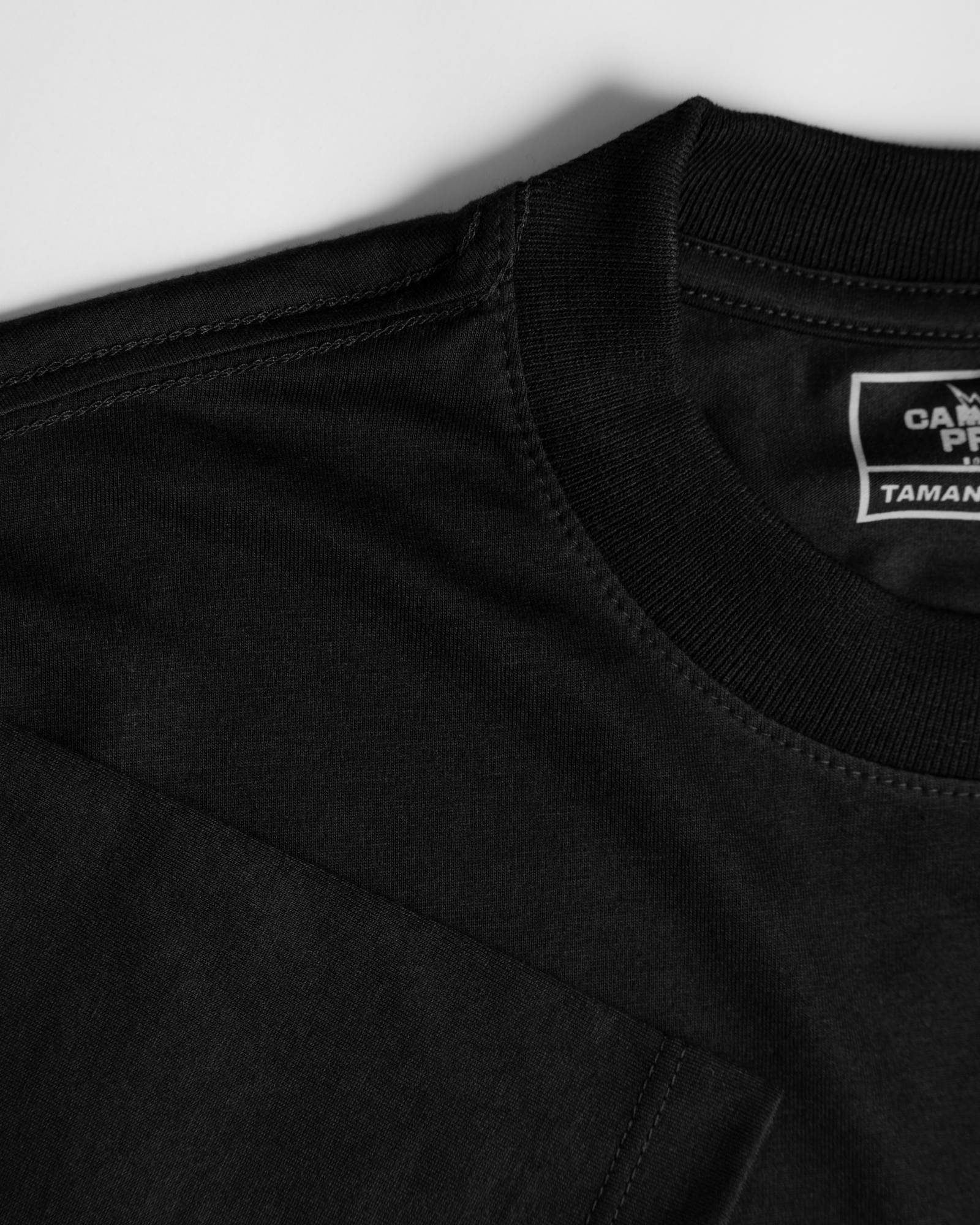 Camiseta Preta Lisa Básica Unissex