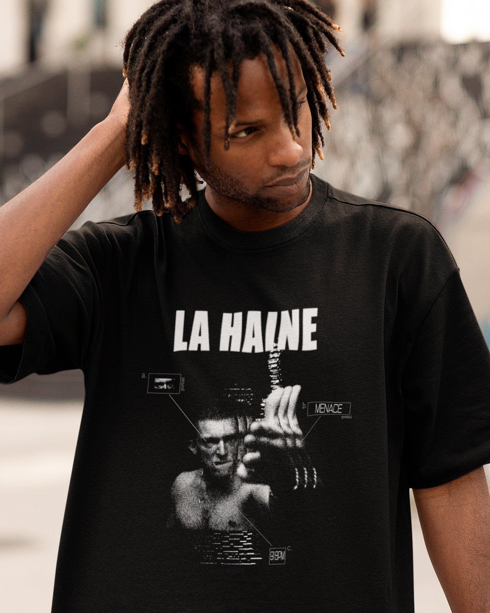 Camiseta Preta La Haine Estampa Preto e Branco Estilo Cult Unissex