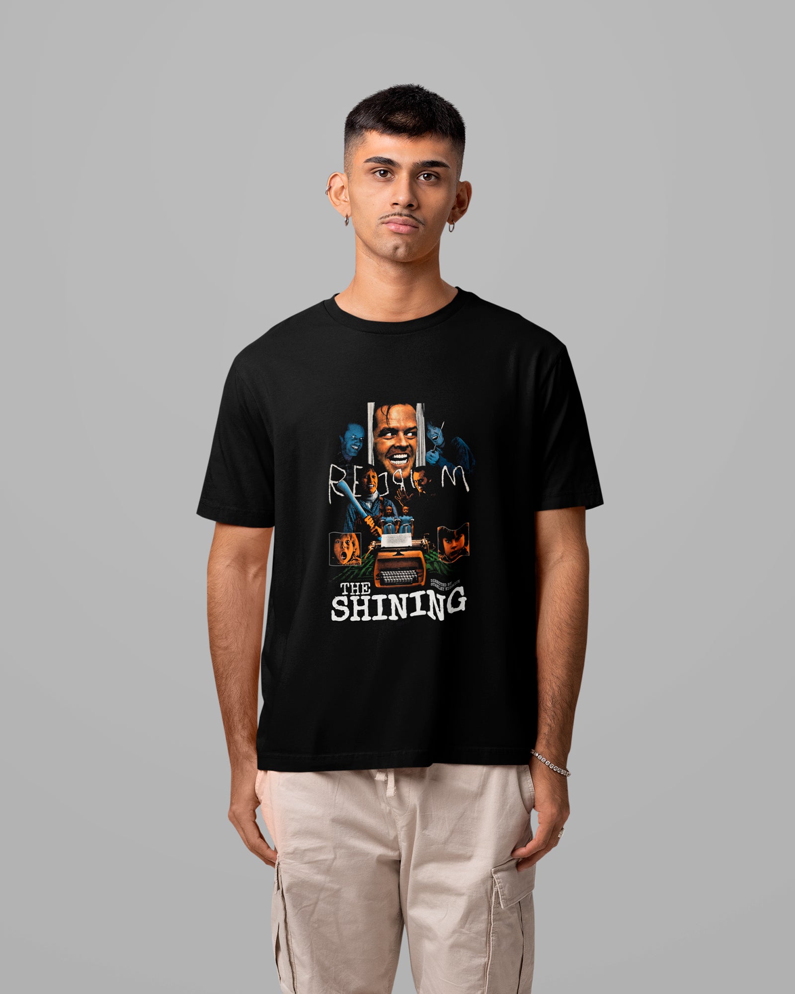 Camiseta Preta The Shining Overlook Hotel Iconic Scenes Unissex