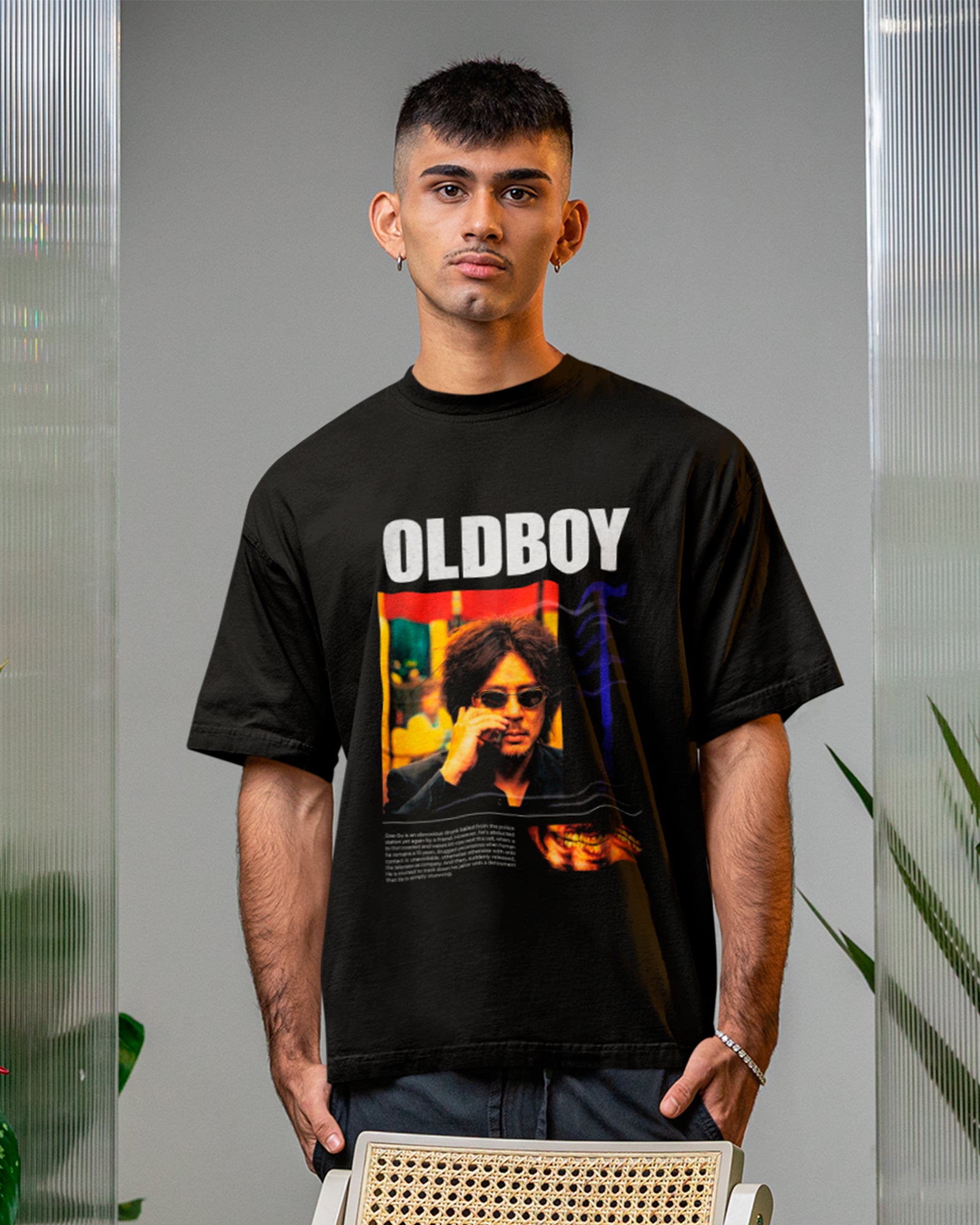 Camiseta Preta Oldboy Martelo Oh Dae-su Estilo Vingança Cult Unissex