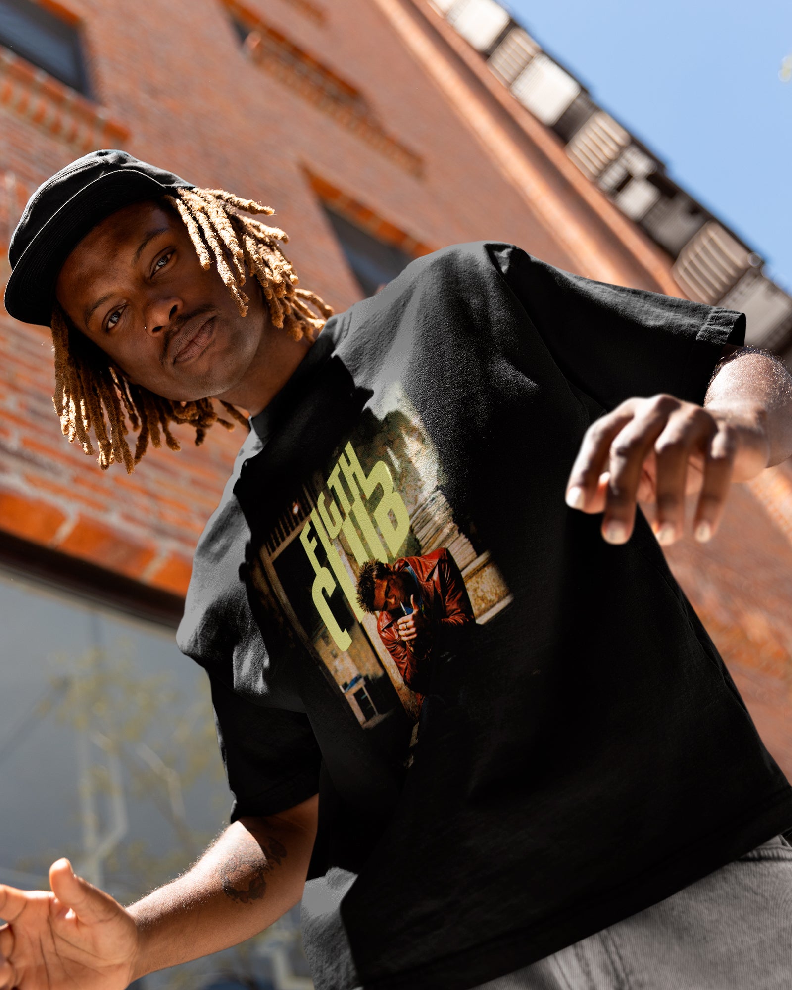 Camiseta Preta Fight Club Tyler Durden Design Clássico Unissex