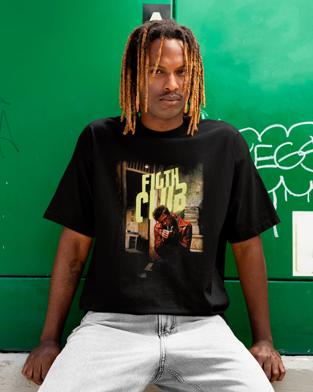Camiseta Preta Fight Club Tyler Durden Design Clássico Unissex