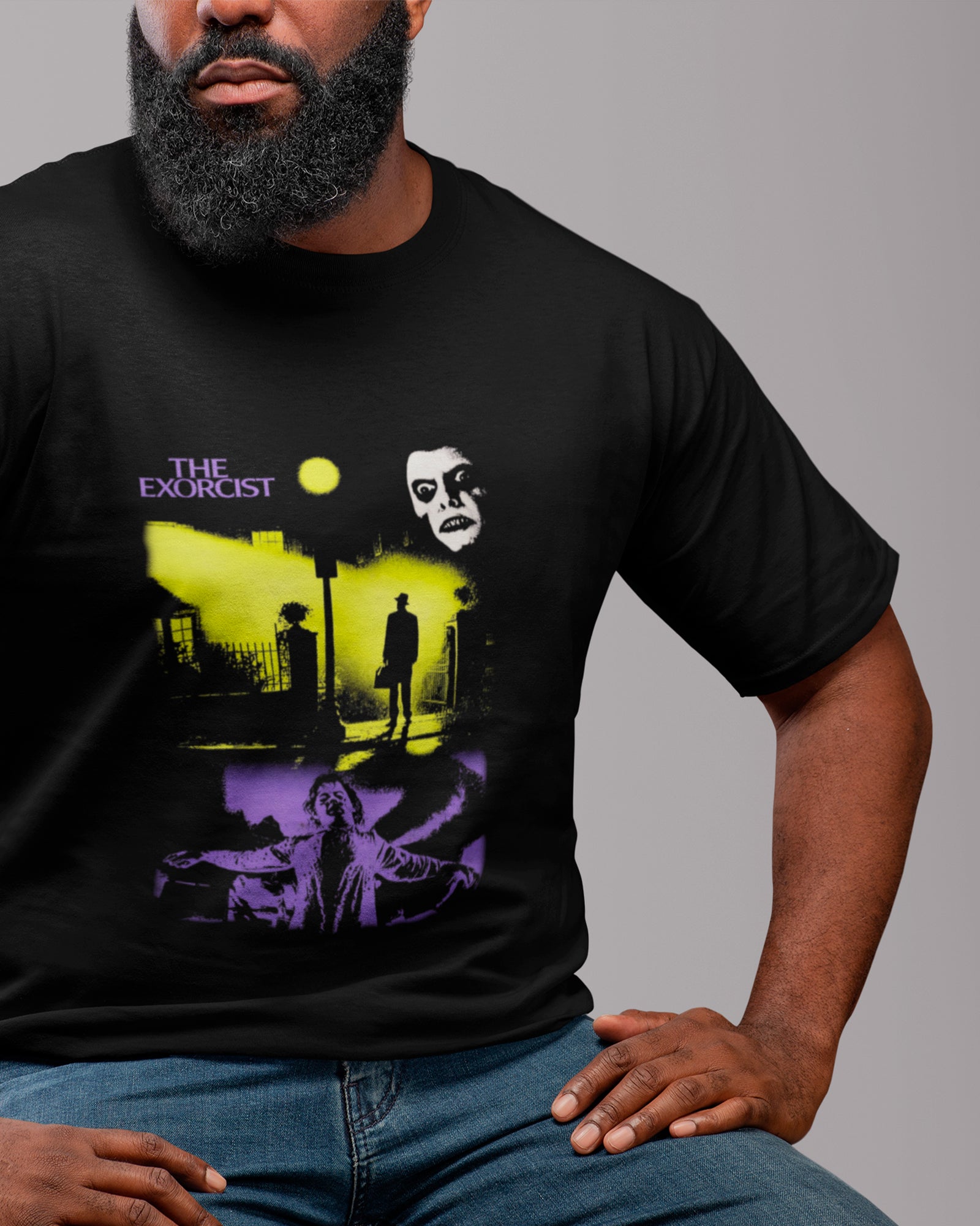 Camiseta Preta The Exorcist Cena da Casa Horror Unissex