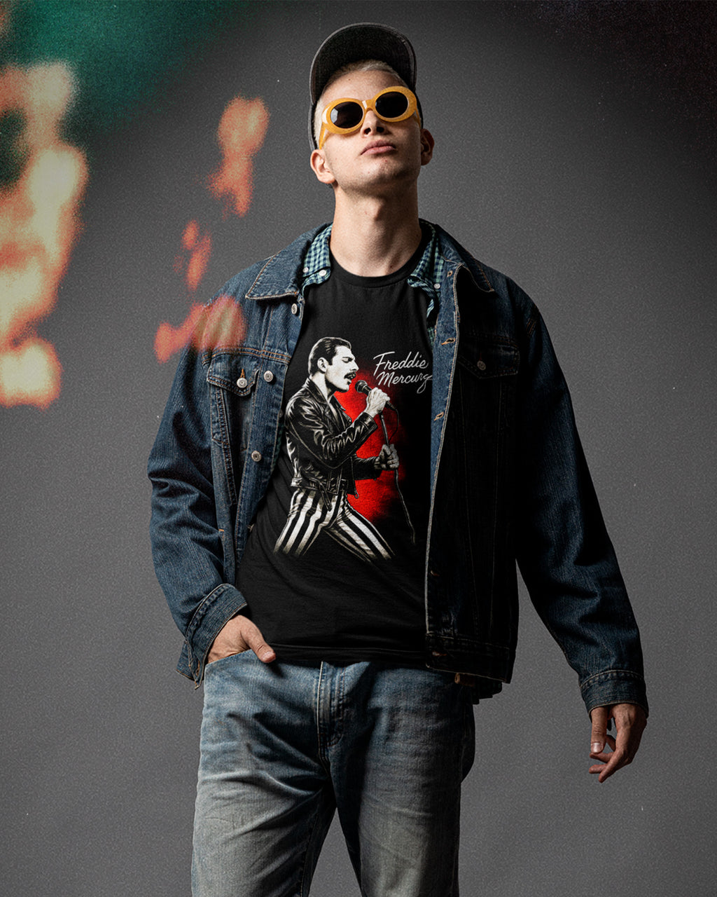 Camiseta Preta Freddie Mercury Singing