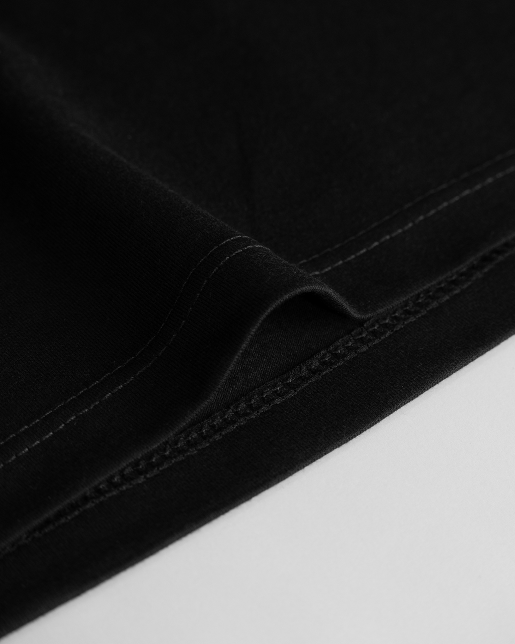 Camiseta Preta Lisa Básica Unissex