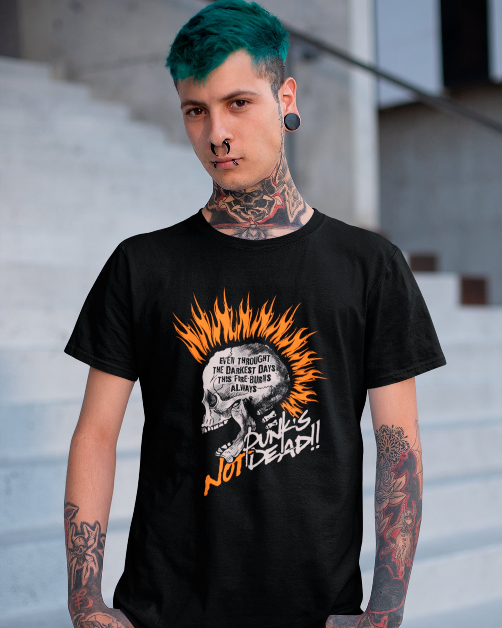 Camiseta Punk Moicano Skull