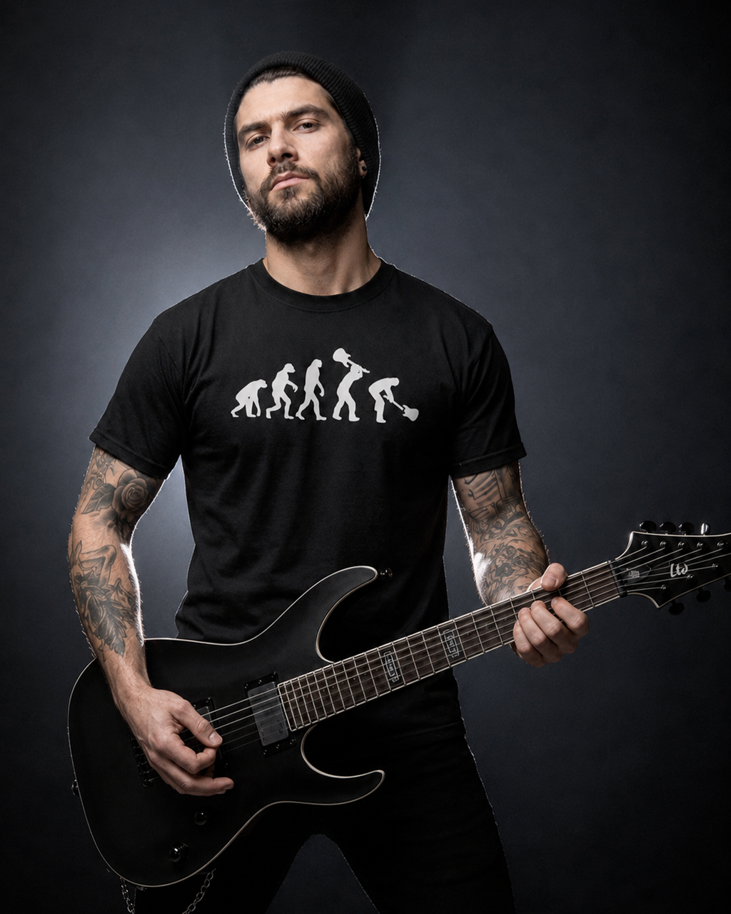 Camiseta Preta Evolução do Homem Rockeiro Antropologia