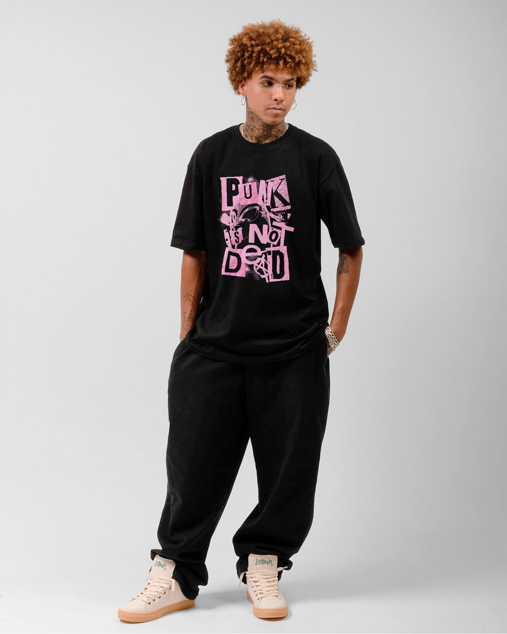 Camiseta Punk Is Not Dead Retrô