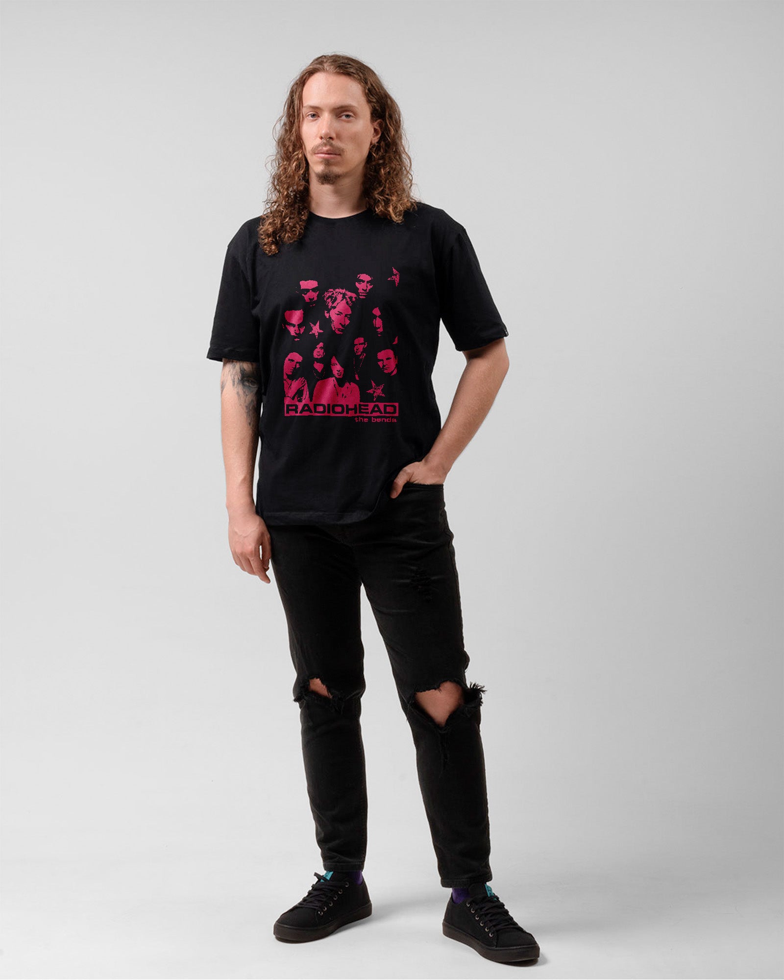 Camiseta Preta Radiohead Integrantes Arte Rosa Streetwear Unissex
