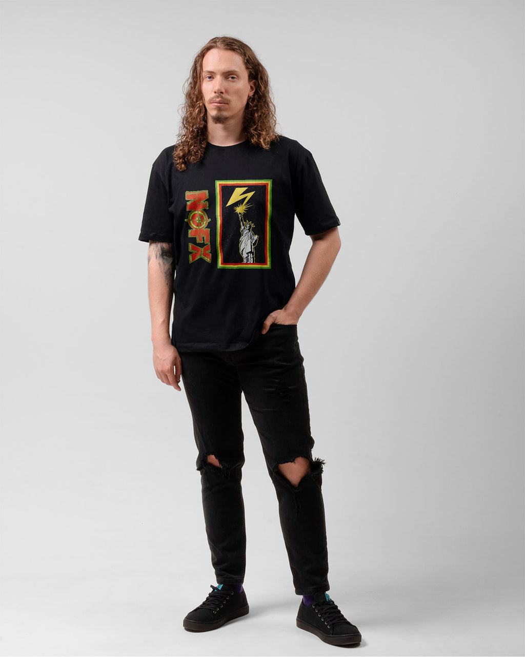 Camiseta Preta NOFX Raio Estátua da Liberdade Punk