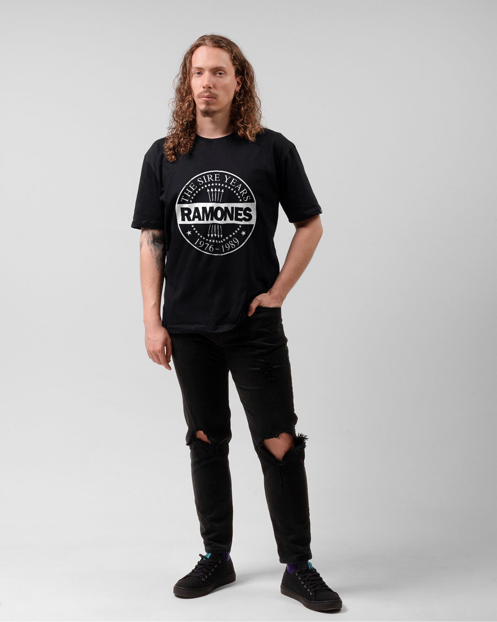 Camiseta Preta Ramones The Sire Years Unissex