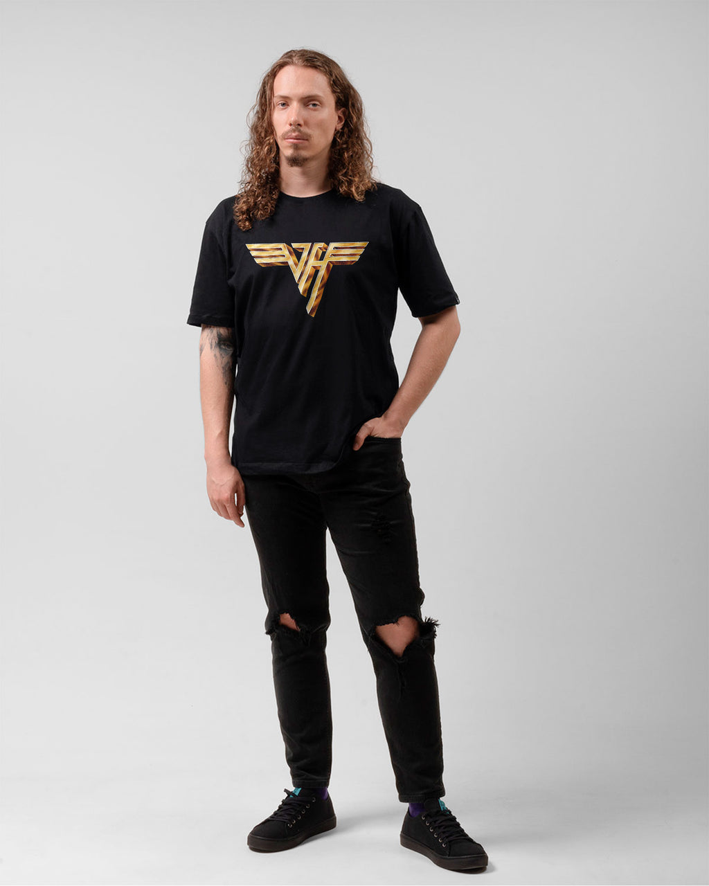 Camiseta Preta Van Halen Logo Dourado Unissex