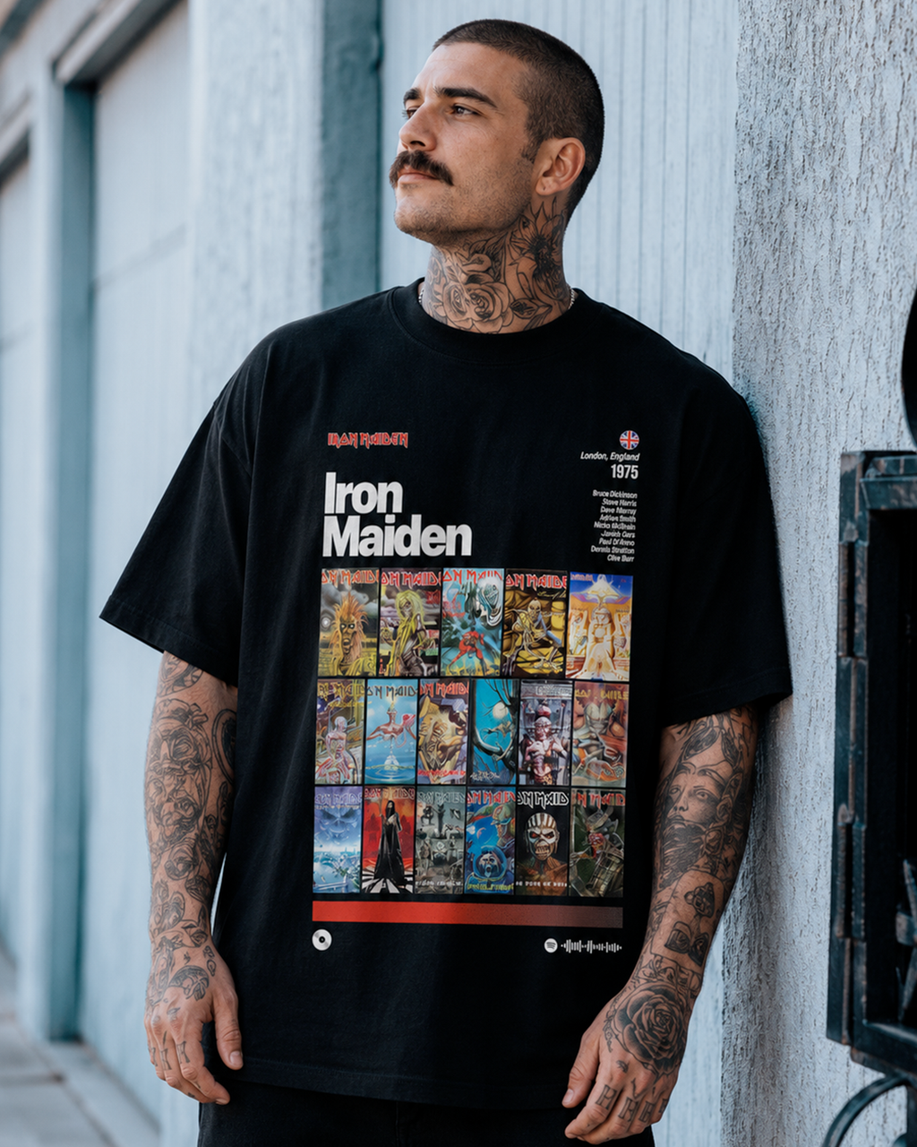 Camiseta Preta Iron Maiden Discografia