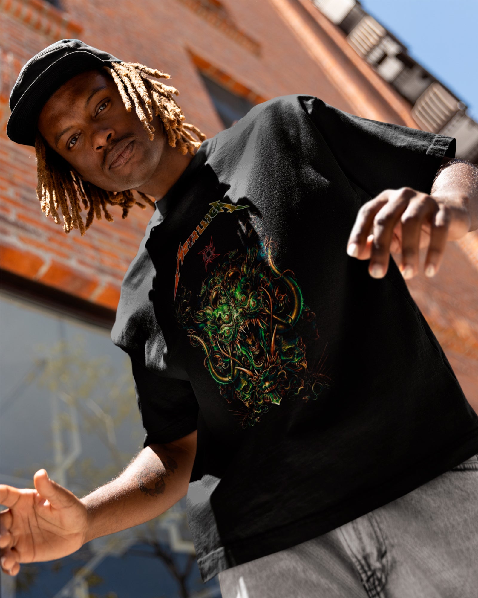 Camiseta Preta Metallica Green