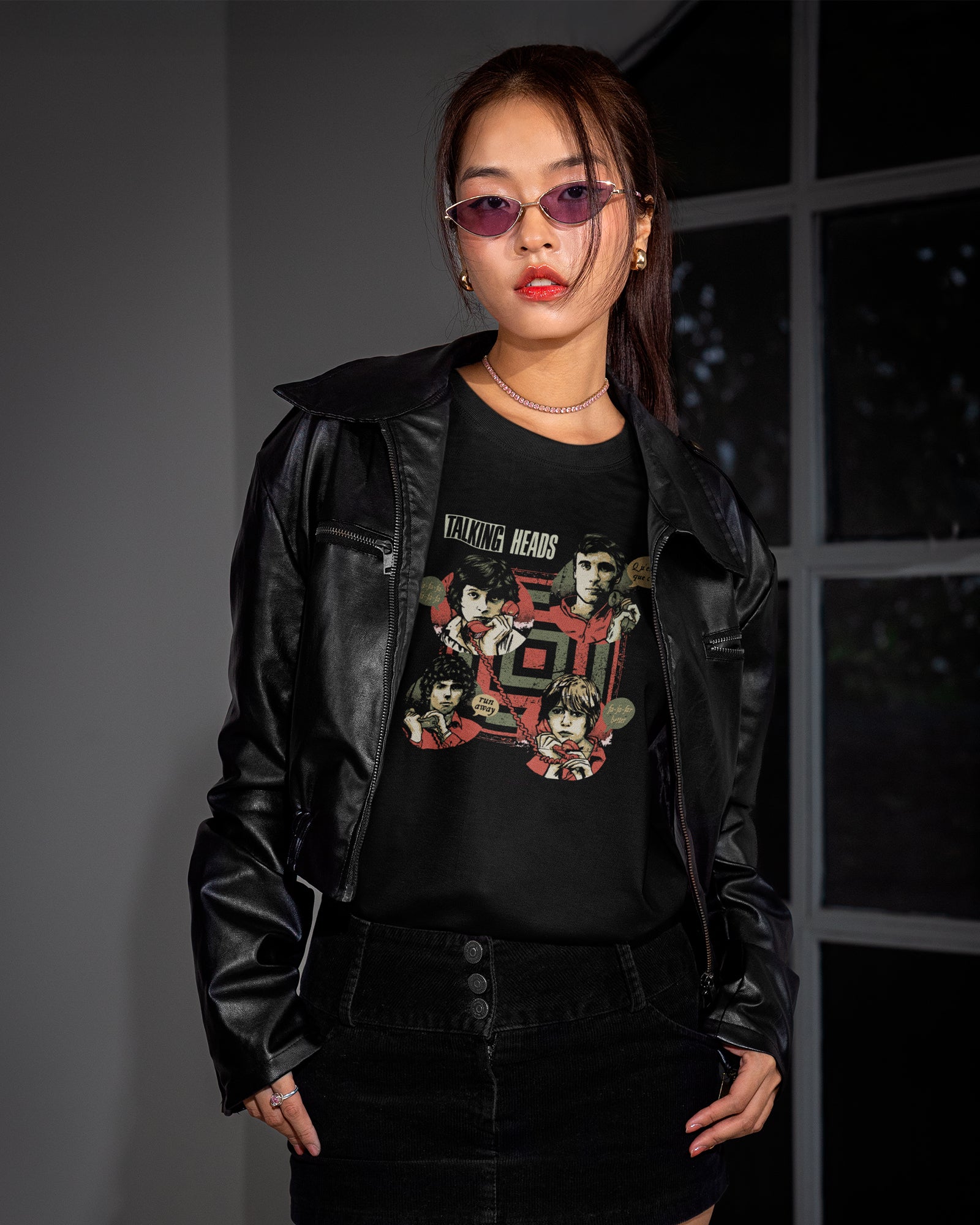 Camiseta Preta Talking Heads Telefone Vintage