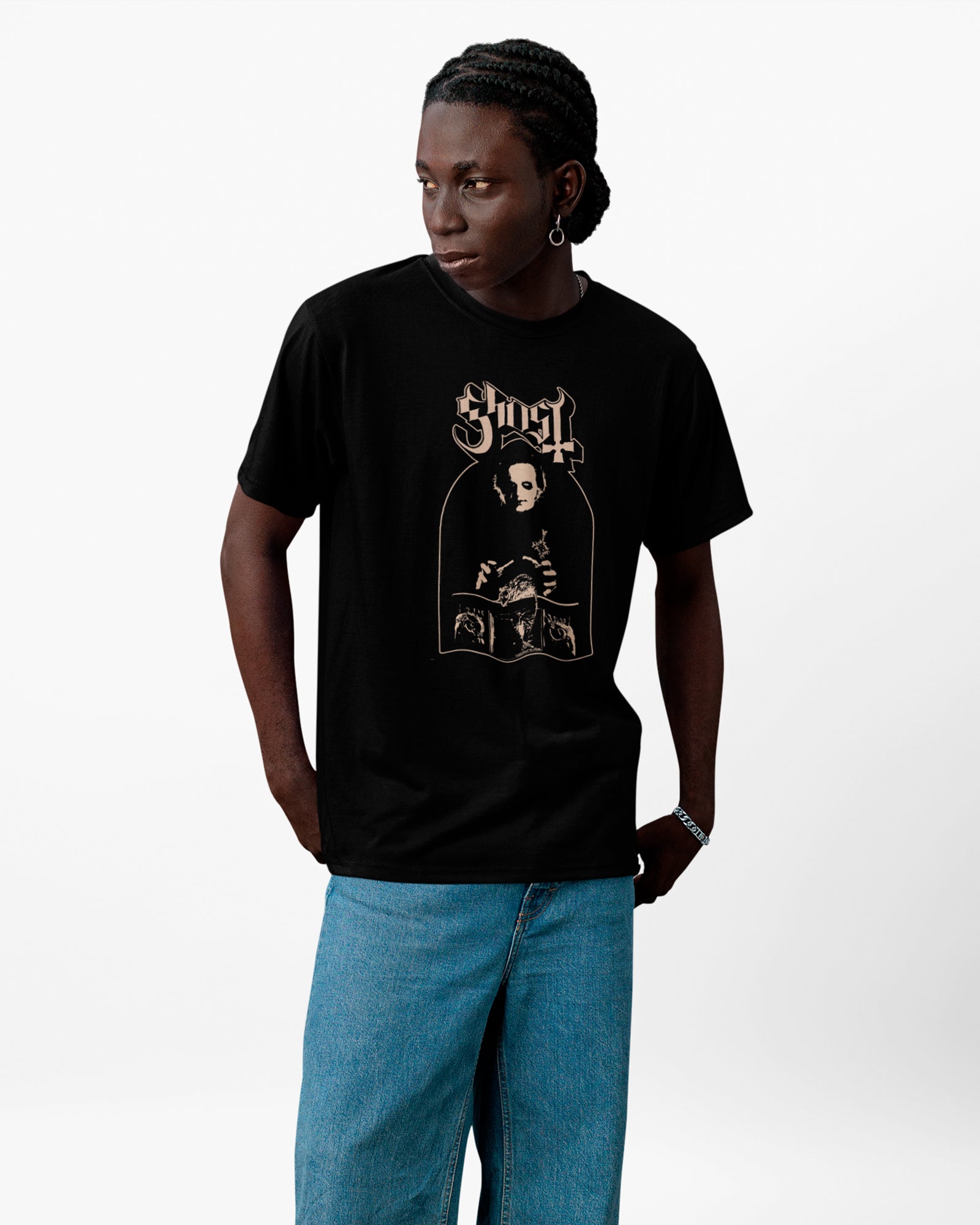 Camiseta Ghost Siluetas Cruz Ocultista