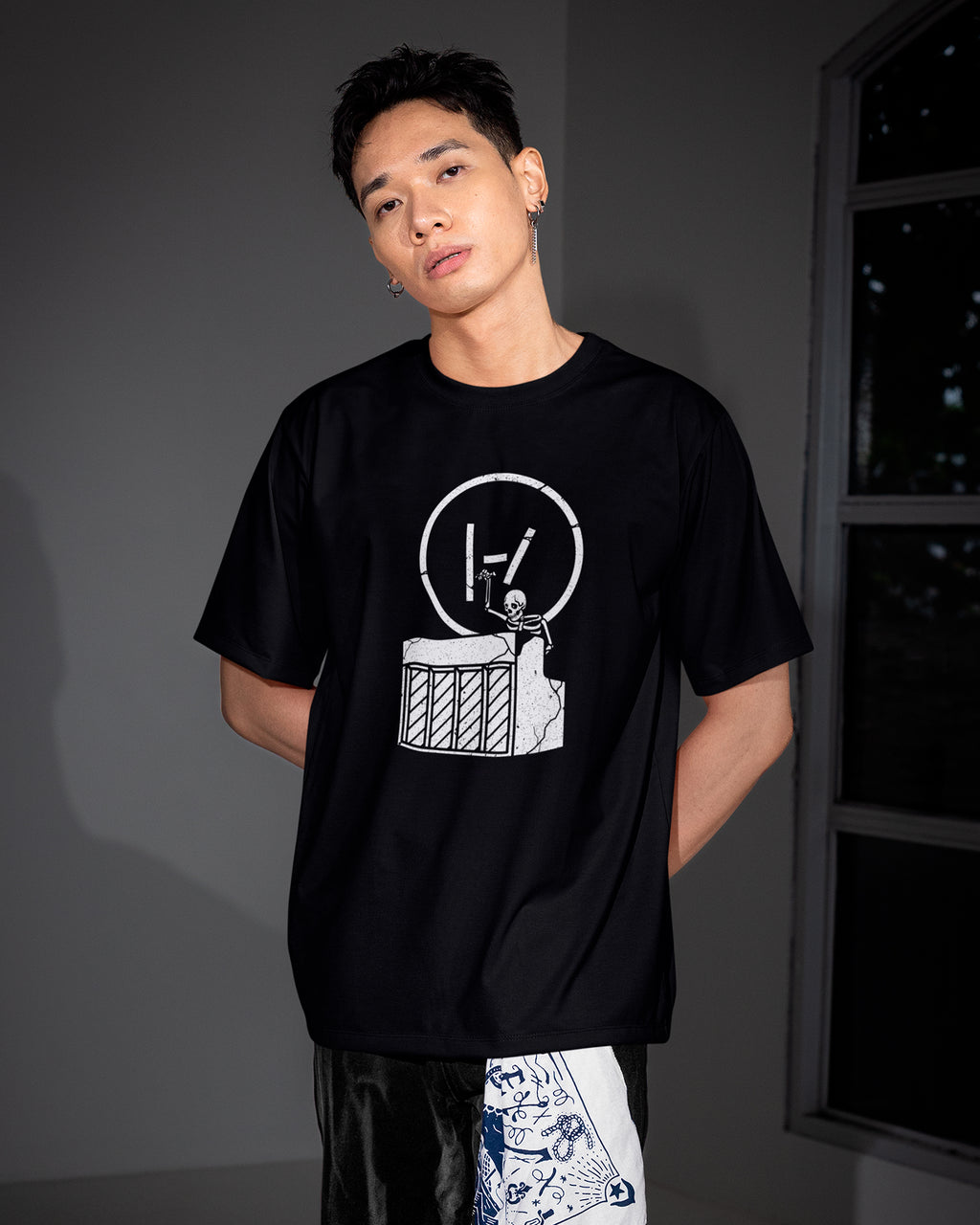 Camiseta Preta Twenty One Pilots Skull