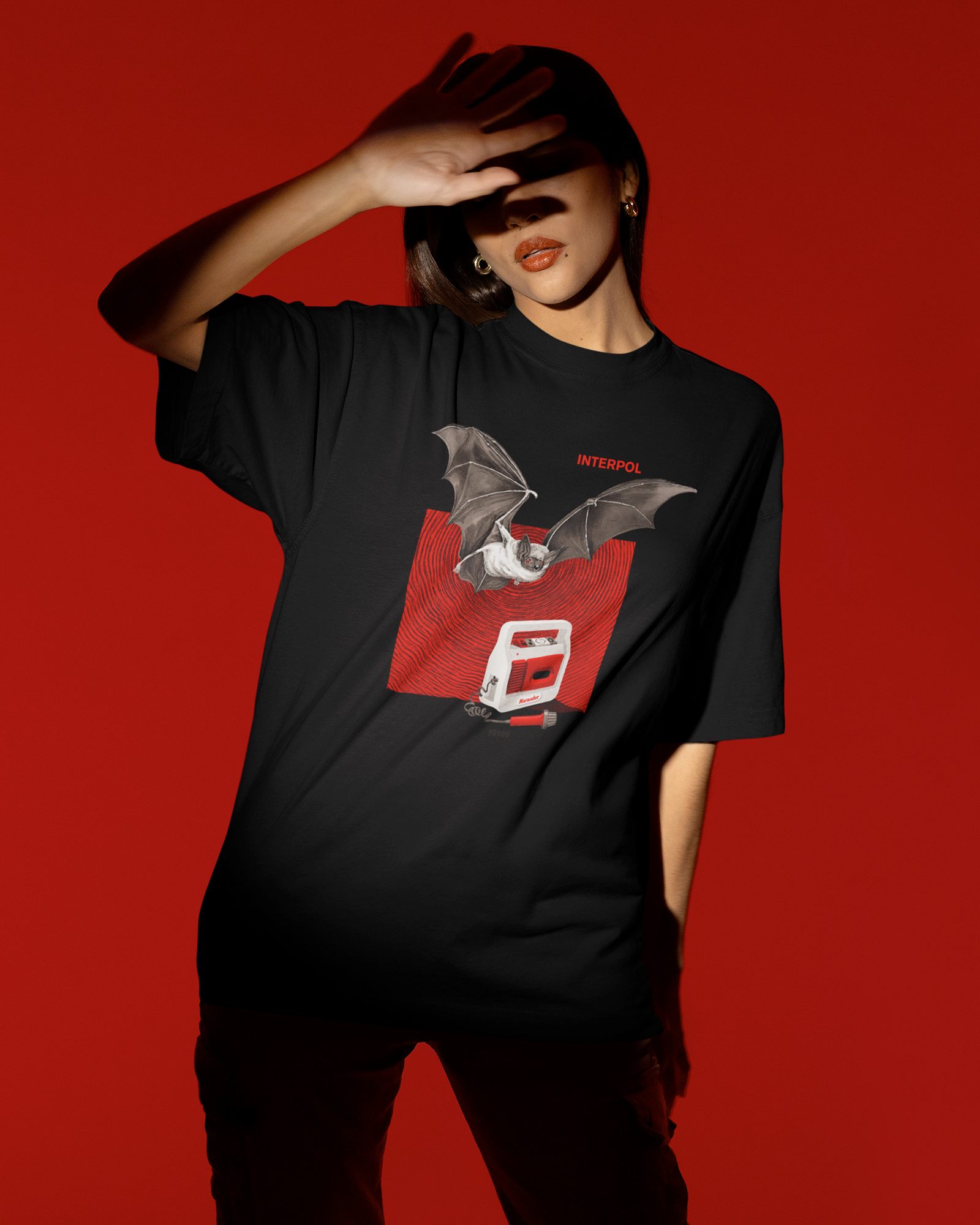 Camiseta Preta Interpol Red Echoes