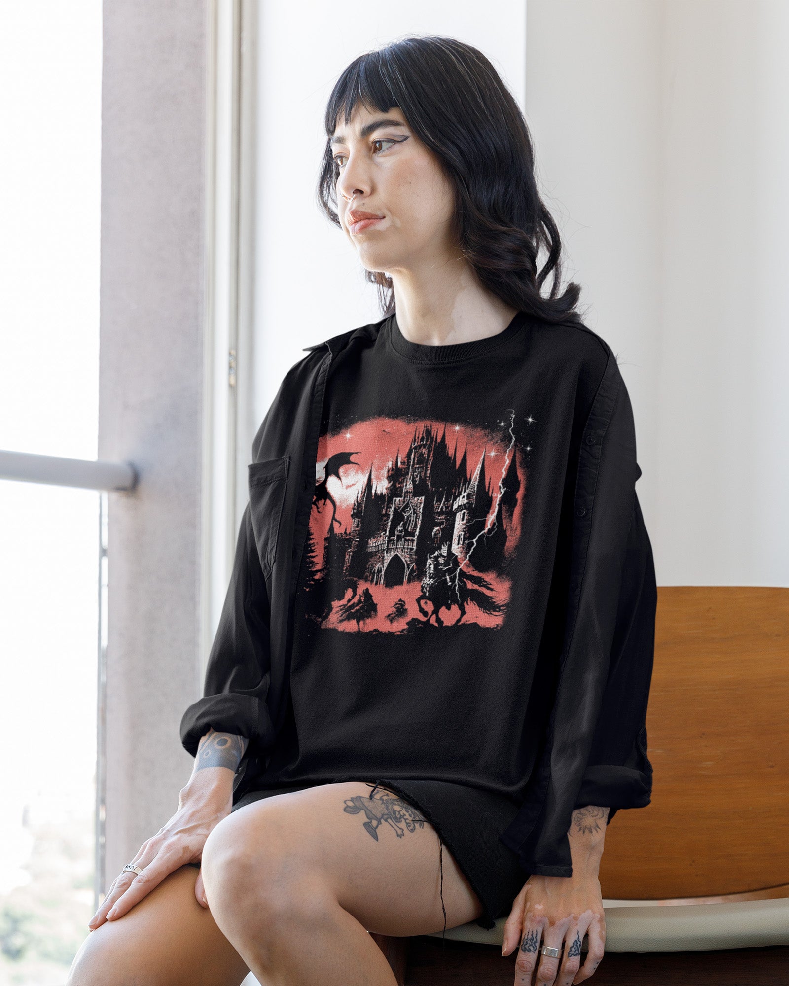 Camiseta Preta Castle Of Darkness