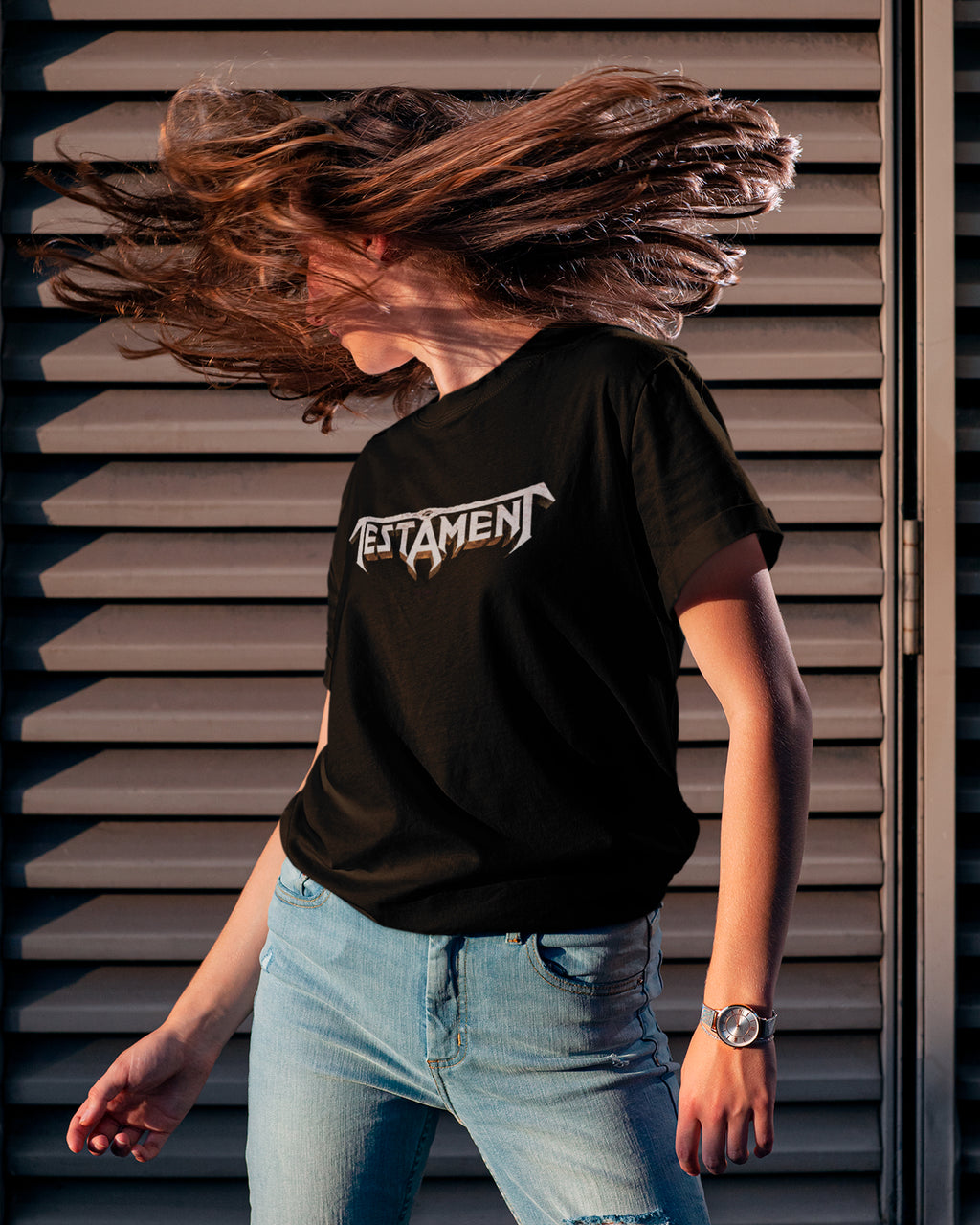 Camiseta Testament Banda Escrita Simples Preta Estampada