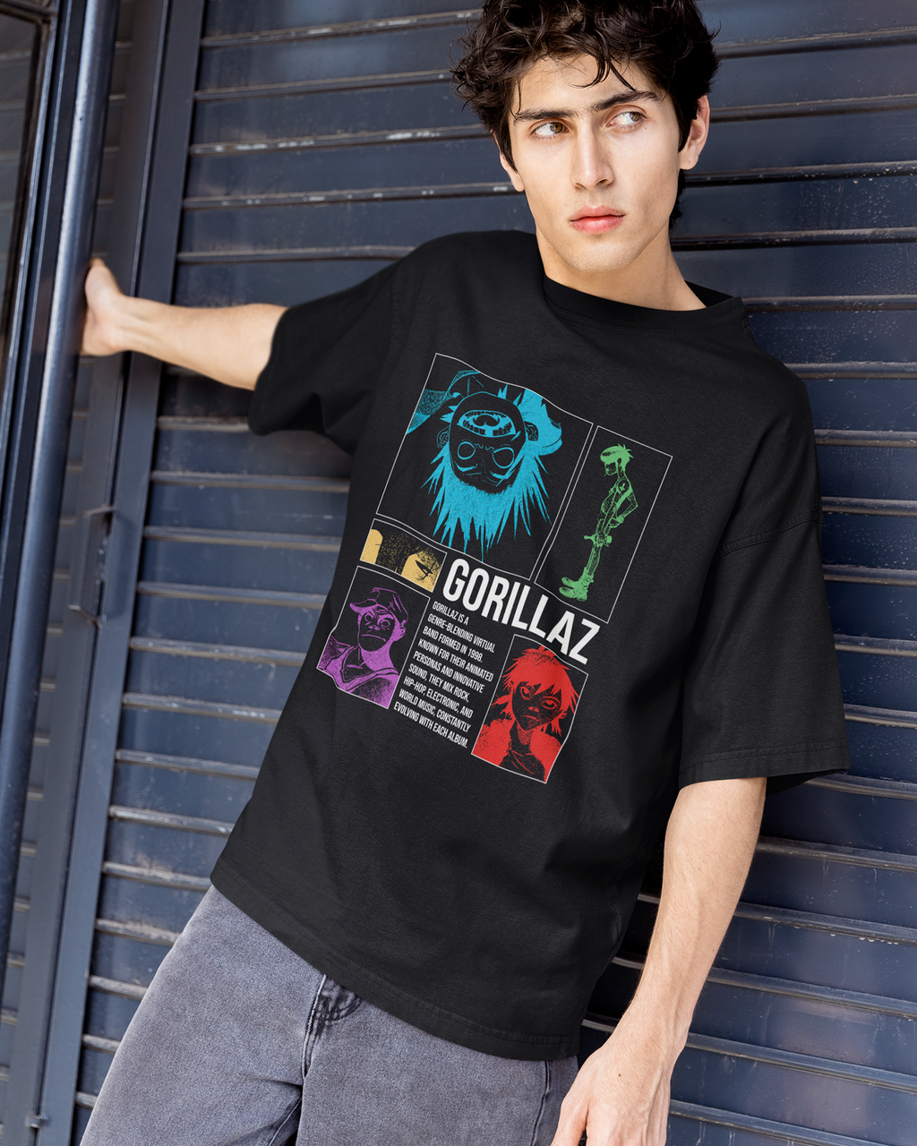 Camiseta Preta Gorillaz Plastic Beach Signals