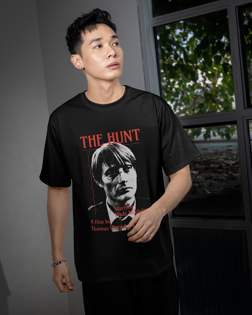 Camiseta The Hunt Mads Mikkelsen Preta Unissex