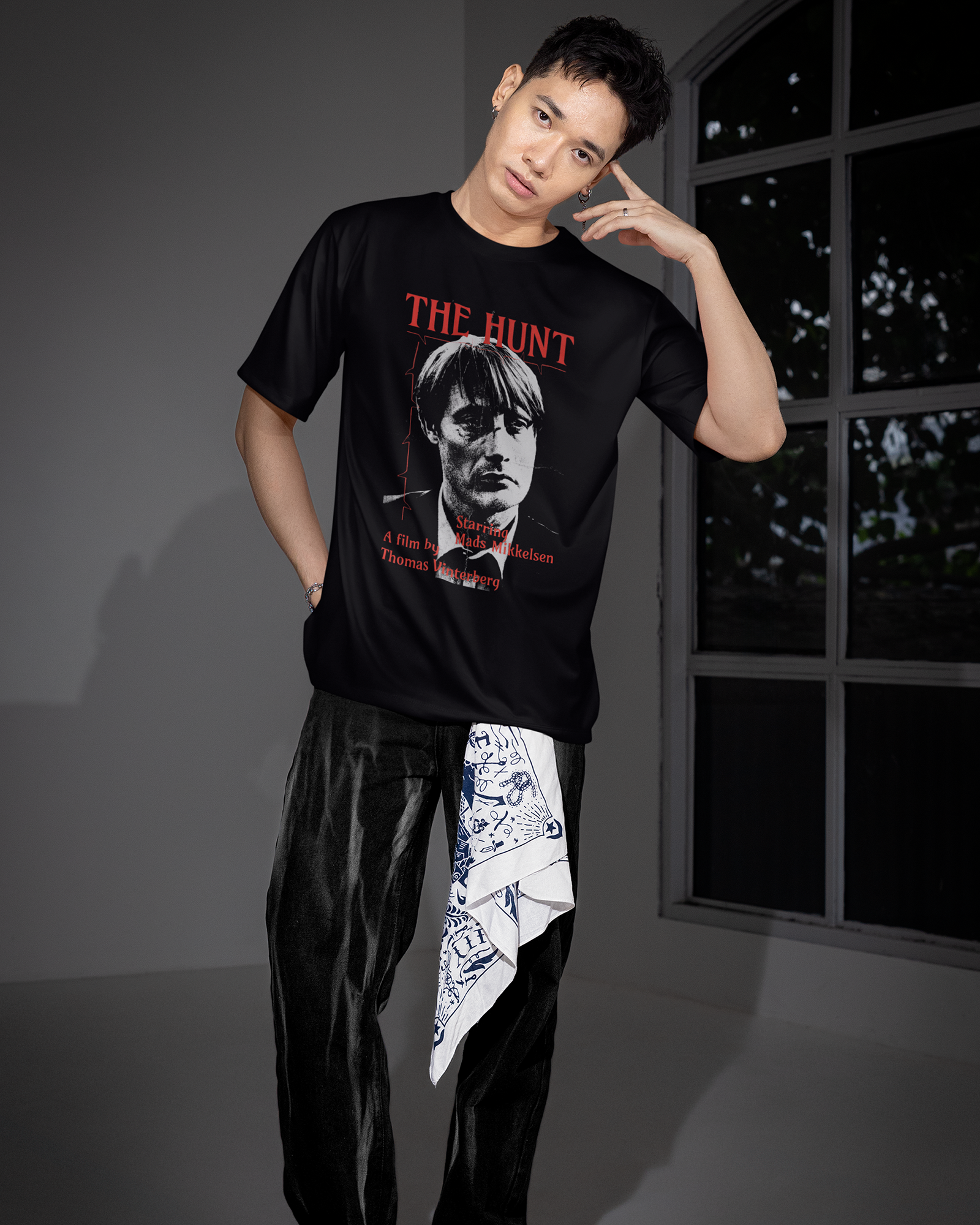 Camiseta The Hunt Mads Mikkelsen Preta Unissex