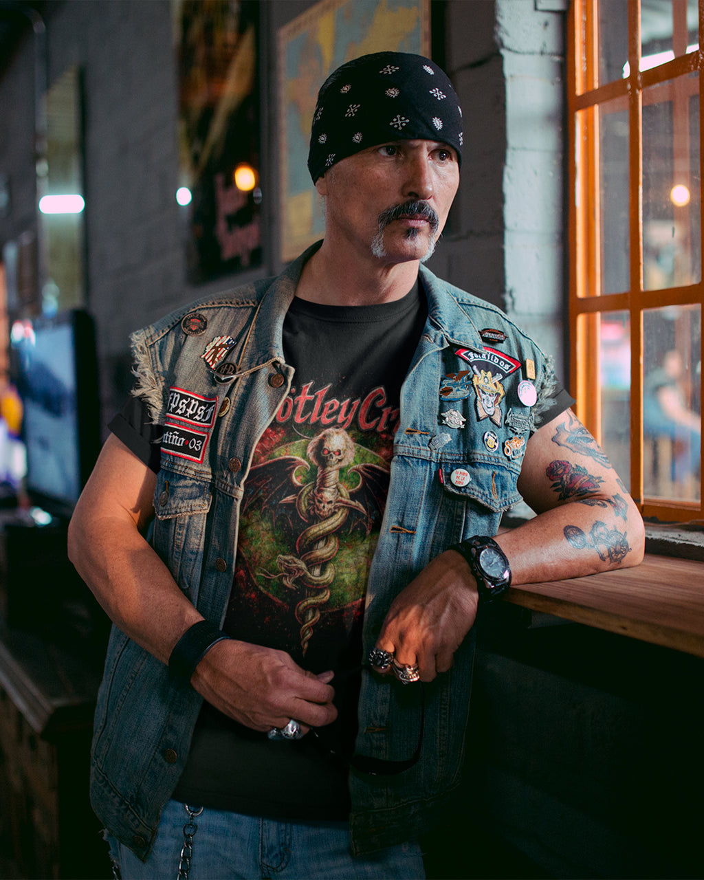 Camiseta Motley Crue Serpentes Glam Rock