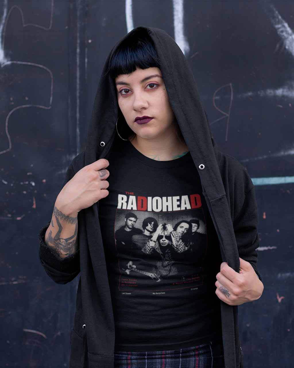 Camiseta Preta Radiohead No Surprises Club